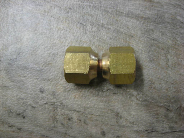 Brass Swivel Union, 1/4"FFL X 1/4"FFL